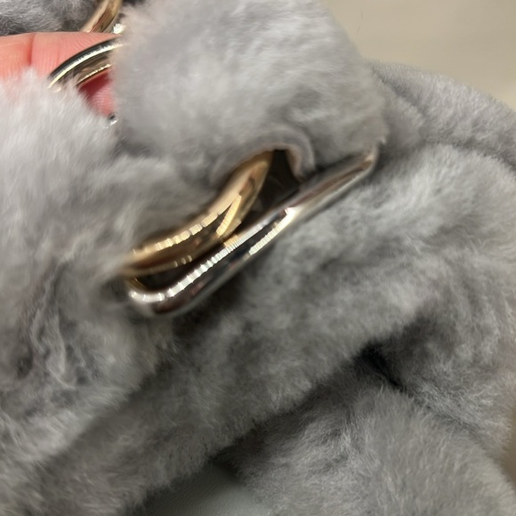 BRAND NEW J/SLIDES Brooke Grey 100% WOOL SHEARLING Platform Buckled Slides 7 - Picture 9 of 15